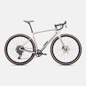 Bicycle and accessory: Diverge Comp Carbon