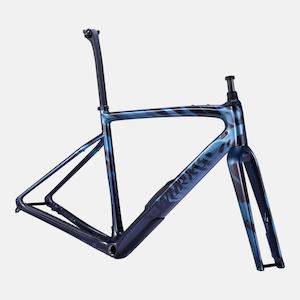 Bicycle and accessory: S-Works Diverge Frameset