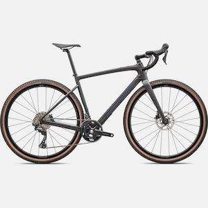 Bicycle and accessory: Diverge Sport Carbon