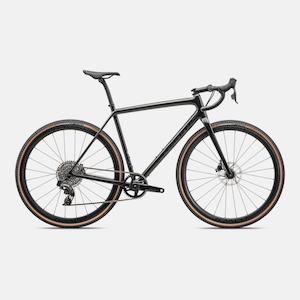 Bicycle and accessory: Crux Expert