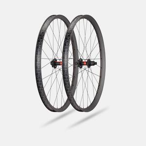 Bicycle and accessory: Roval Traverse HD 240 6B