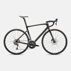 Bicycle and accessory: Tarmac SL7 Sport - Shimano 105