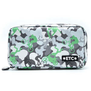 Kids Kits Bags: ETC - ACTION CAMO DIABETIC KITBAG