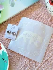 Products: Mama Bear Decal