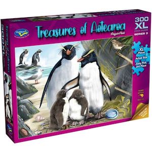 Holdson Puzzle Treasures of Aotearoa S3 300 XL Piece Penguin Pride