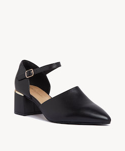 Footwear: Debbie Heel Online Merchant 1948