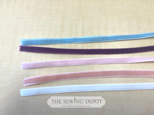 Ribbons Trims: Velvet Ribbon - 7mm