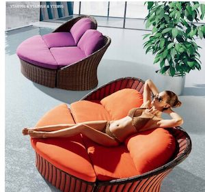 Furniture: Sweet Heart Round rattan Daybed by order