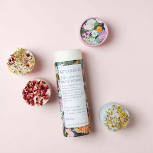 Clothing: Botanical - Floral Selection Bath Bomb Gift Tube