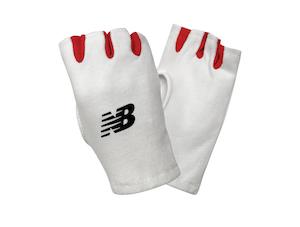 Sporting equipment: New Balance Fingerless Batting Inners (Mens)