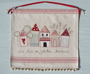 House on the Hill ~ Mulberry Lane / La Rue de Jolies Maisons~ Pattern