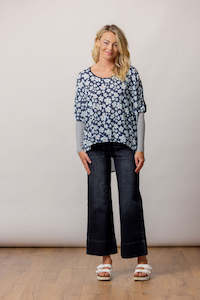 Womenswear: TORI TOP NAVY FLOWERS