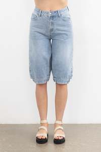 Womenswear: Pedal Pusher - denim