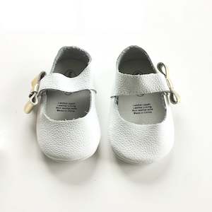 Baby wear: Leather shoes -I