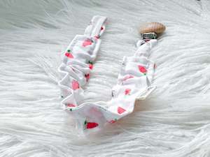 Frilly Dummy Clip in Strawberries