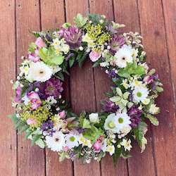 Round Shaped Fresh Flower Wreaths