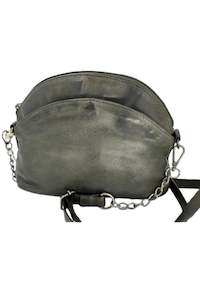 Moana Oval Bag With Gunmetal Chain Olive