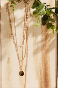 Mint Accessories: Pearl Necklace 3 Layers Gold