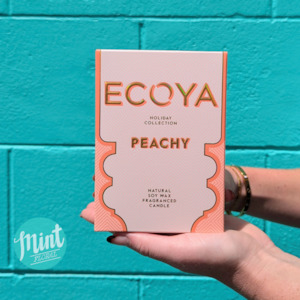 Ecoya Holiday Collection Limited Edition - PEACHY Large Goldie Candle