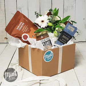 Florist: Chocolate Lovers Gift Box