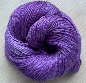 Yarn: Skinny Silk – Hyacinth