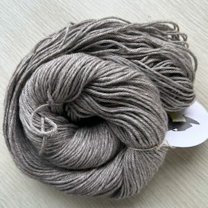 The Great Undyed Ed. – YakkityYak 8ply