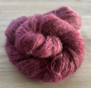 Yarn: Your Majesty – Merlot Magic