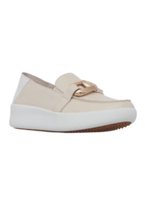 Mooch Loafer - Cream Leather