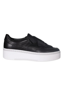 Yoko Sneaker - Black