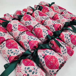 Crackers: Reusable Christmas Crackers - Pink Baubles (6 crackers)