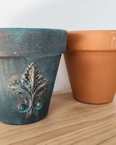 Faux Patina painted pot..Thurs 21st Nov. 6PM