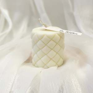 Soy wax decorative candle