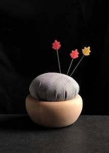 Tulip Cherry Wood Pin Cushion - Grey. Usuzumi-iro