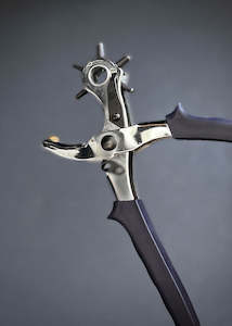 Dressmaking supply: Prym Revolving Punch Pliers