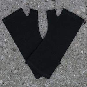 Merino Wool Plain Black Gloves - Kate Watts