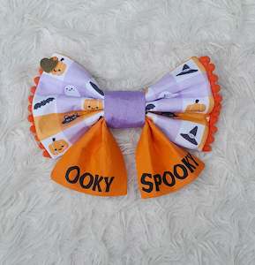 🕸️Orange Halloween Checkered Bow with Pom-Poms🕸️