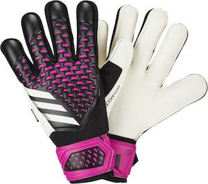 Footwear: Predator GL Match Fingersave