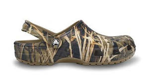 Footwear: Classic Realtree clog