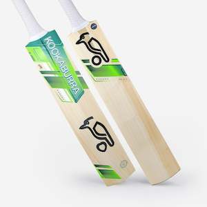 Footwear: Kahuna Pro 5.0 Junior Cricket Bat