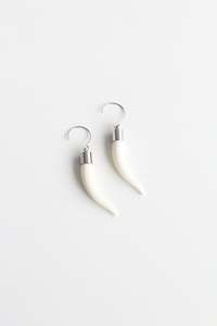 Niho - White with Silver Hoop Hook