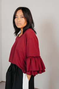 Putiputi - Frill Sleeve T-Shirt in Berry