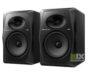 Sound reproducing equipment - household - wholesaling: Pioneer VM-80 8" Active Studio Monitor Speakers (Pair)