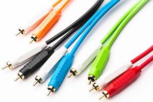 Chroma Cables Audio 2.0 RCA to RCA 2M (Various Colours)