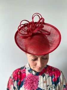 Saucy, Red Fascinator – MJ Hatz