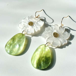 100 Under: Hagen & Co Earrings - Fiesta Sage