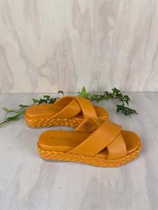 Shoes Bags Summer 23 24: Marcha Orange Weave Slide