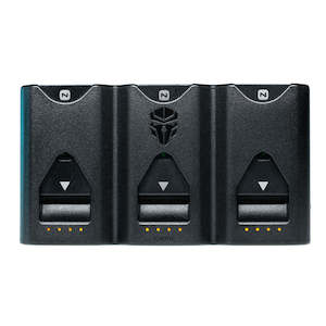 Powerbanks: Jupio X Peter Lindgren Pr1Me Gear Tri-Charge Charger/Powerbank & Memory Card Cas