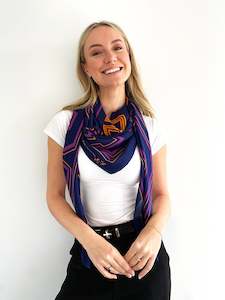 Scarves Shawls: DARK HAMPTON - The Glover