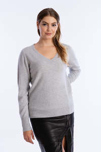 V-Neck Fitted Cashmere Sweater