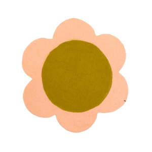 Soft furnishing: Muskhane Daisy Rug Pure Blush/Pistachio